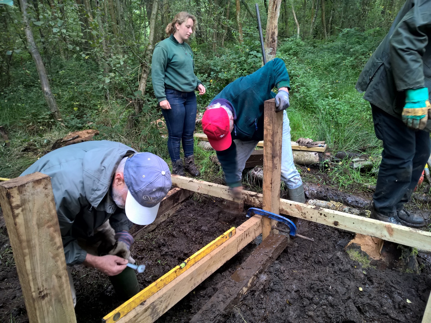 16 installing double crossmembers between sections
