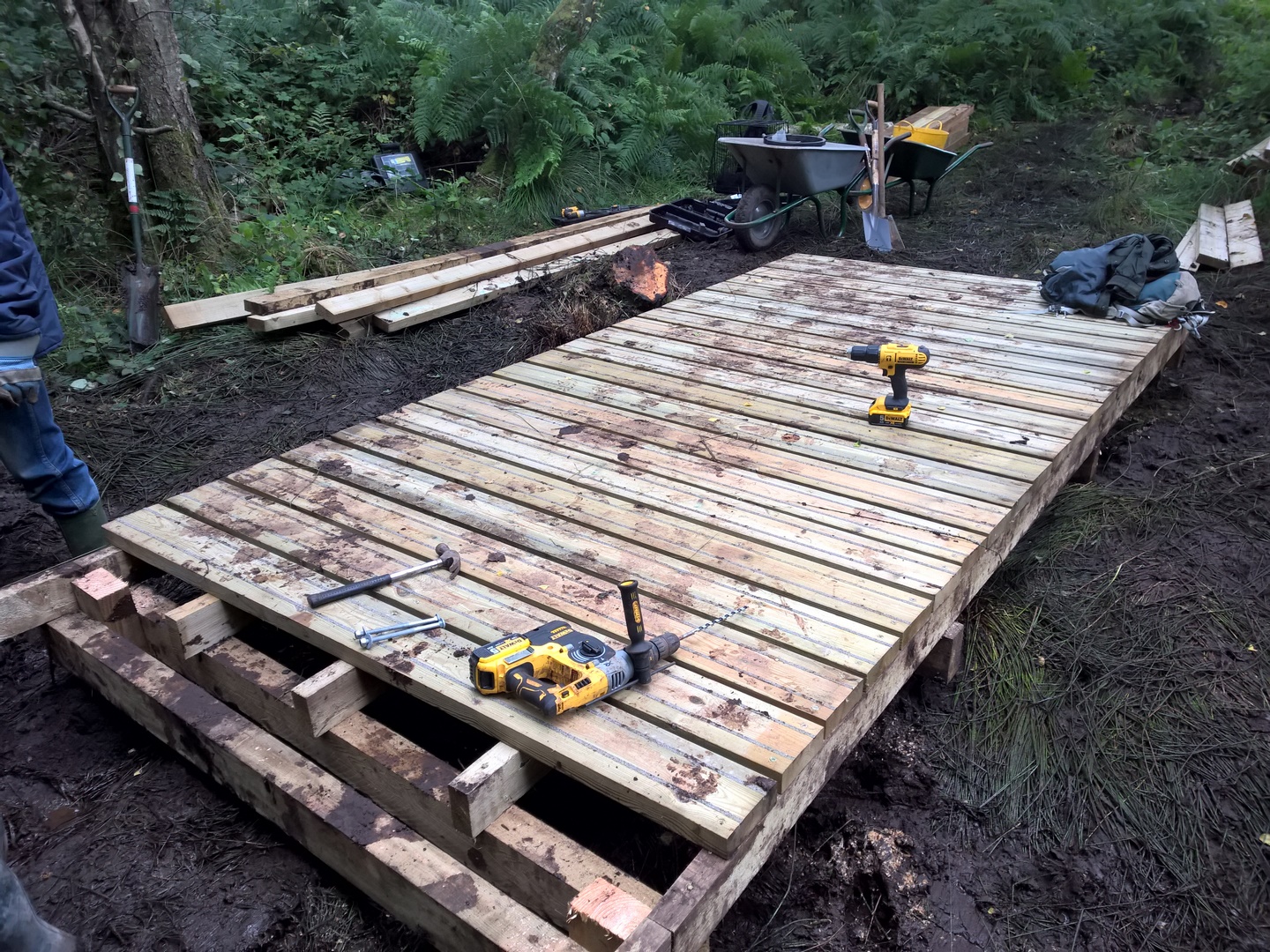 19 installing double crossmembers between sections